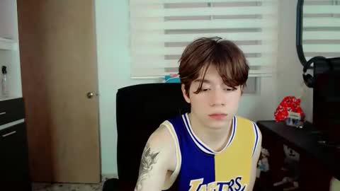 Snapshot of dae_lune chatting on 02-06-26, 09:40 dae_lune online show from 02-06-26, 09:40