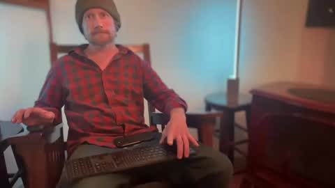 Snapshot of daemon456321 chatting on 03-05-25, 09:26 daemon online show from 03-05-25, 09:26