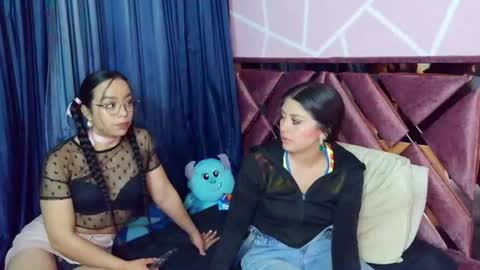 dafna and kris online show from 06-22-26, 02:35