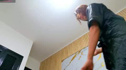 Dafne  online show from 02-05-26, 05:56