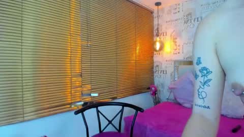 Snapshot of dafne_20 chatting on 10-03-25, 01:13 dafne_20 online show from 10-03-25, 01:13