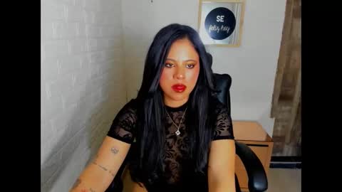 Snapshot of dafne_cleo chatting on 09-26-25, 03:32 Dafne online show from 09-26-25, 03:32