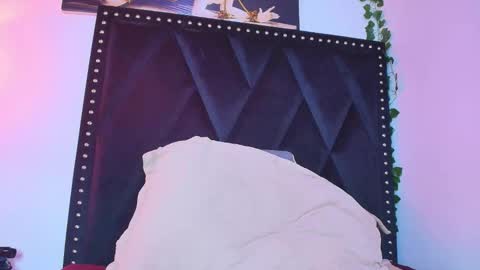 dafne_quenn online show from 11-22-25, 01:10