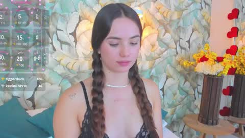 Snapshot of dafnevega chatting on 03-05-25, 10:54 Dafne  online show from 03-05-25, 10:54