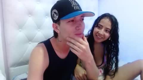 Snapshot of dafnne_and_thomas chatting on 05-02-26, 03:11 dafnne_and_thomas online show from 05-02-26, 03:11