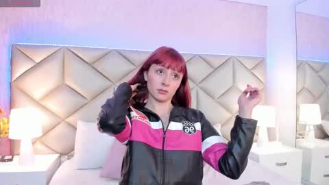 Dafnne online show from 09-09-25, 04:23