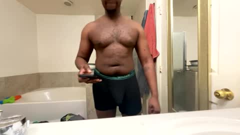 Snapshot of dafoxxx876 chatting on 04-22-26, 10:33 dafoxxx876 online show from 04-22-26, 10:33