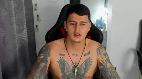 Snapshot of dage_19 chatting on 05-21-26, 03:46 my name is Jhon and I live in colombia online show from 05-21-26, 03:46