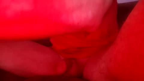 Snapshot of dagodex chatting on 10-28-25, 05:33 Dagodex online show from 10-28-25, 05:33