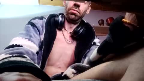 Snapshot of dagodex30 chatting on 12-04-25, 03:05 dagodex30 online show from 12-04-25, 03:05