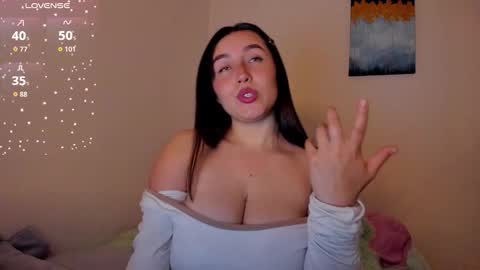 Snapshot of dahi_anne chatting on 10-16-25, 10:44 Call me D online show from 10-16-25, 10:44