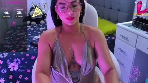 Dahian  online show from 12-29-24, 01:38