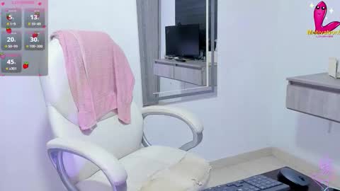 Dahian  online show from 09-25-25, 12:20