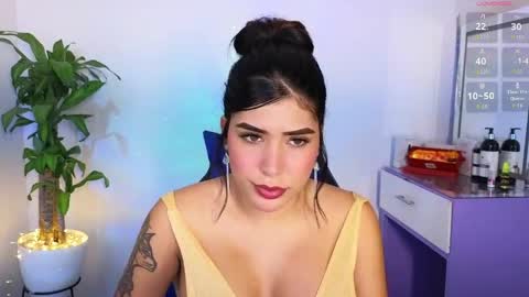 Snapshot of dahiana_prenss chatting on 05-08-26, 08:58 Dahiana online show from 05-08-26, 08:58