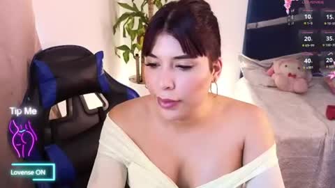 Snapshot of dahiana_prenss chatting on 07-28-26, 06:20 Dahiana online show from 07-28-26, 06:20