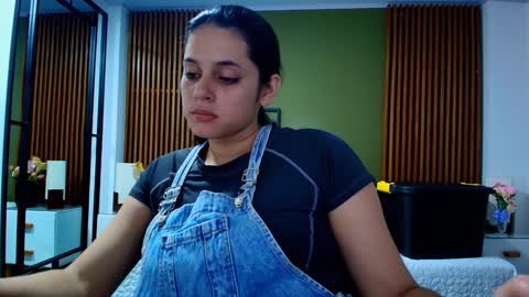 Snapshot of dahiana_spark chatting on 01-31-25, 07:40 Dahiana online show from 01-31-25, 07:40