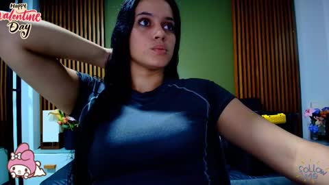 Snapshot of dahiana_spark chatting on 02-15-25, 08:01 Dahiana online show from 02-15-25, 08:01