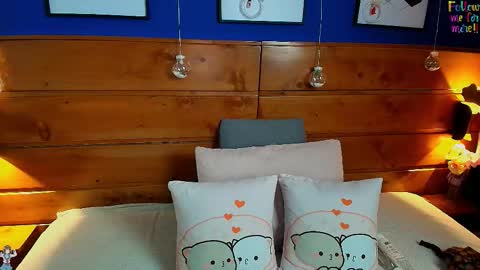  Dahiana  online show from 11-29-25, 08:23