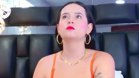 Snapshot of dahianamoss chatting on 04-28-26, 11:37 Dahiana online show from 04-28-26, 11:37