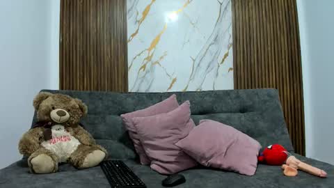 dahianaroa online show from 02-21-26, 01:01