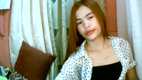 Snapshot of dahlia_123 chatting on 12-30-24, 02:09 Im Dahlia online show from 12-30-24, 02:09