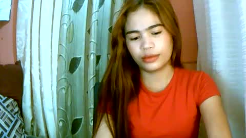 Snapshot of dahlia_123 chatting on 01-15-25, 10:49 Im Dahlia online show from 01-15-25, 10:49