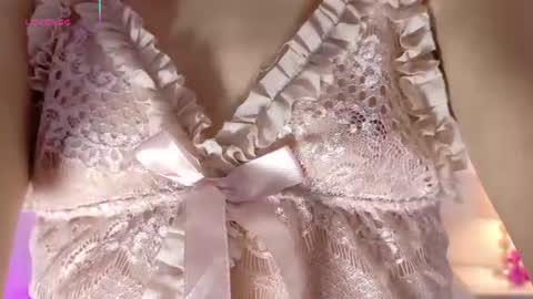 dahlia_grey online show from 07-25-26, 11:52