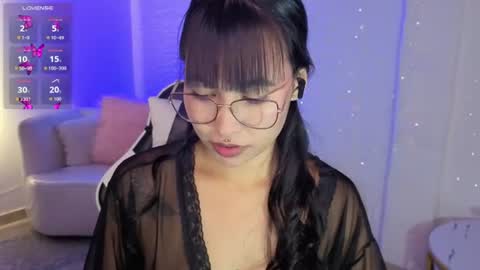 Nicole online show from 07-04-26, 07:20