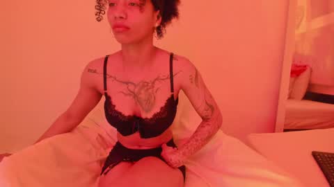 Daiana online show from 01-15-25, 12:04