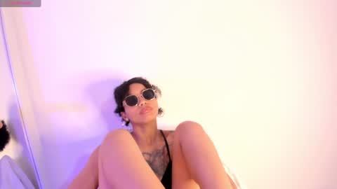 Daiana online show from 01-29-25, 02:53