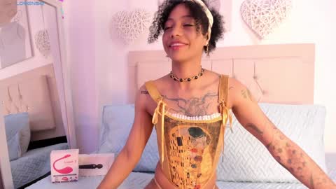 Daiana online show from 02-05-25, 03:20