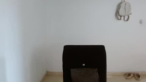 Daiisha.. online show from 04-21-26, 08:01