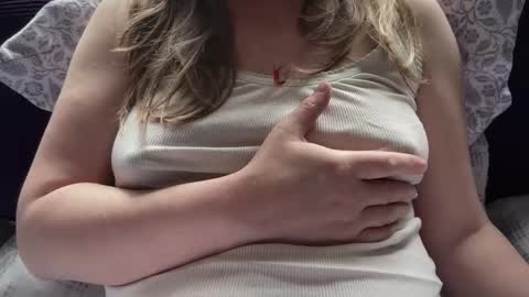 Mx Mommy Moo online show from 05-16-26, 03:22