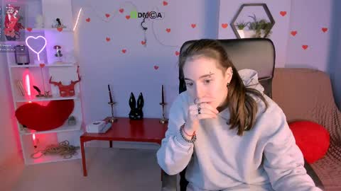 daisy online show from 04-05-26, 07:11