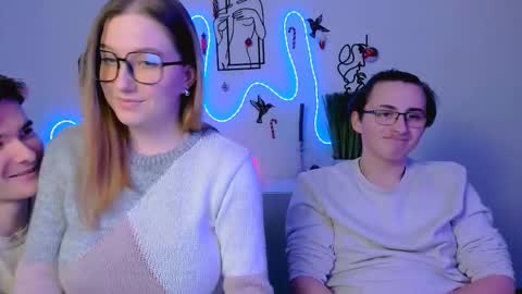 Snapshot of daisy_candy chatting on 01-10-26, 04:36 Little Di online show from 01-10-26, 04:36