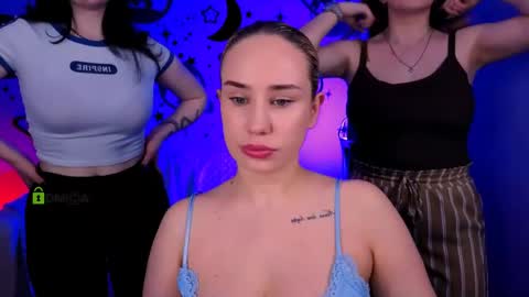 Little Di online show from 05-22-26, 07:08