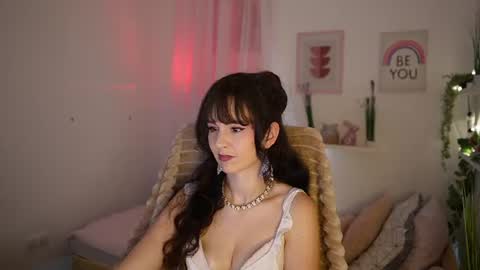 Daisy online show from 07-22-26, 06:32