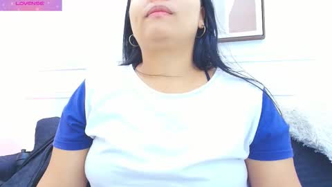 Daisy Price online show from 11-15-25, 10:45