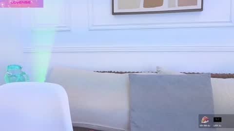 Daisy Price online show from 05-13-26, 10:23