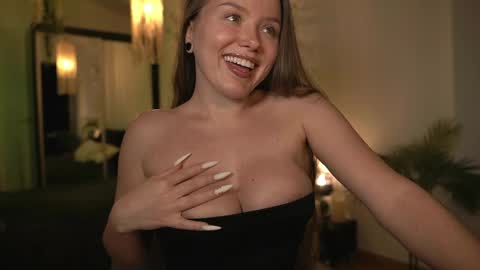 Stacey online show from 06-04-26, 06:14