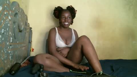 daisyy_delight online show from 06-03-26, 07:00