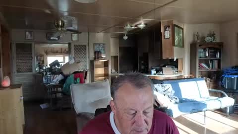 Snapshot of dakit2 chatting on 09-27-25, 02:55 dakit online show from 09-27-25, 02:55