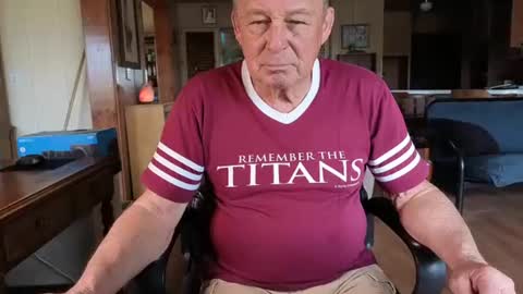 Snapshot of dakit2 chatting on 10-27-25, 09:41 dakit online show from 10-27-25, 09:41