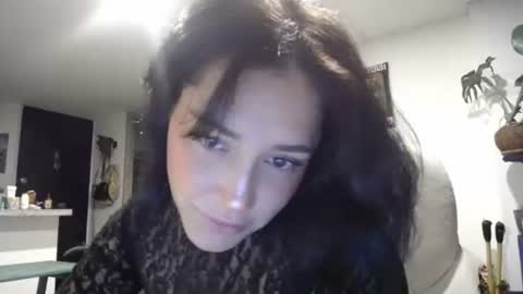 IG  dakotasofiaa online show from 01-09-25, 11:13