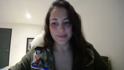 IG  dakotasofiaa online show from 02-10-26, 11:31