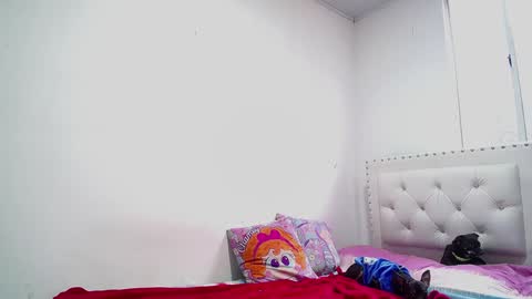 Dakota and Aron online show from 12-30-24, 07:42