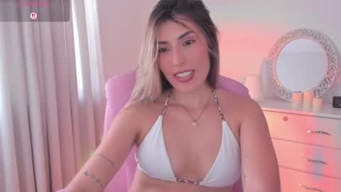 Helloo HAPPY NEW YEAR  Ill be back soon   online show from 06-26-26, 10:14