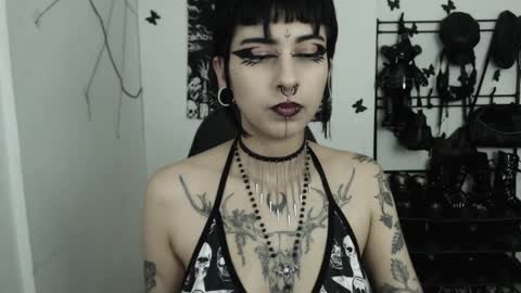 dakota online show from 11-12-25, 02:12