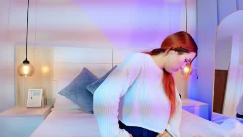 Dakota-Megan online show from 11-18-25, 01:04