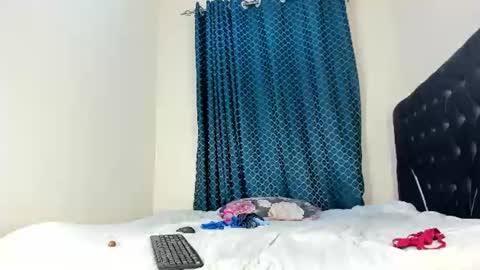 dakota_pariss online show from 06-28-26, 07:31